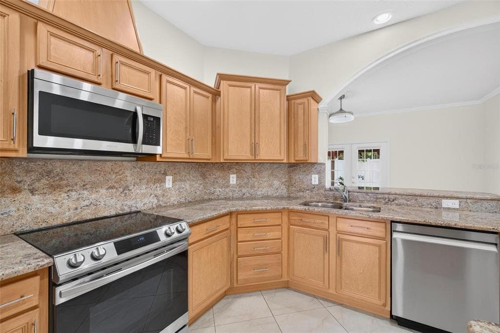 6026 113TH AVENUE N, PINELLAS PARK, FL 33782 — zdjęcie 4