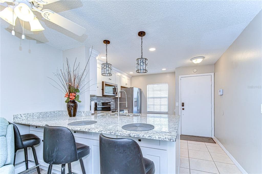 13870 OAKWOOD LANE # 13870, SEMINOLE, FL 33776 — zdjęcie 2