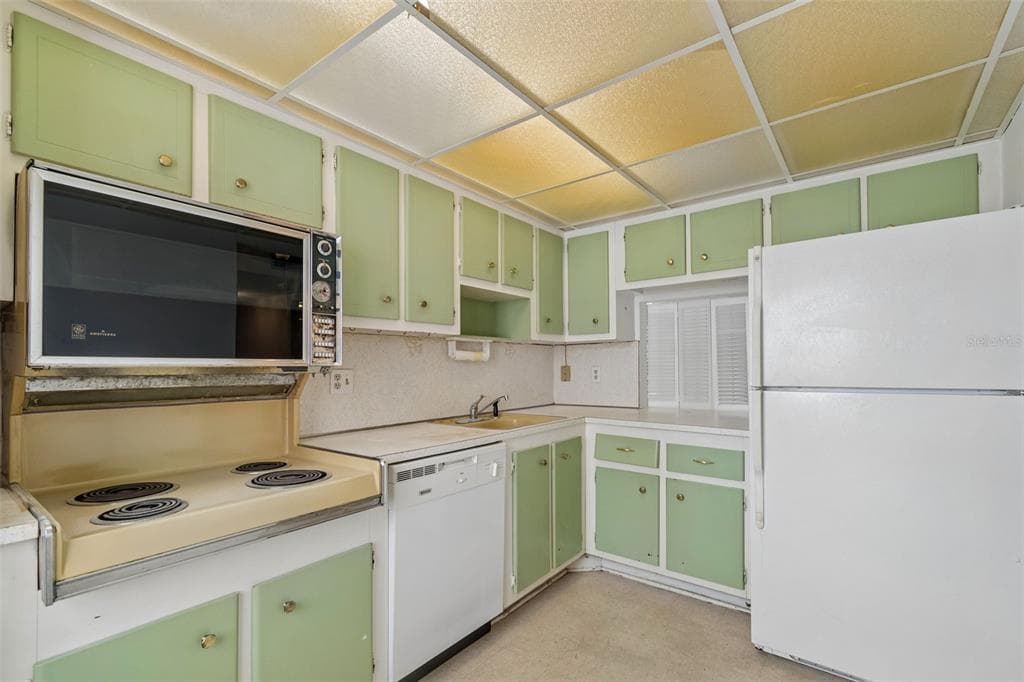 1900 68TH STREET N # 210, ST PETERSBURG, FL 33710 — zdjęcie 4