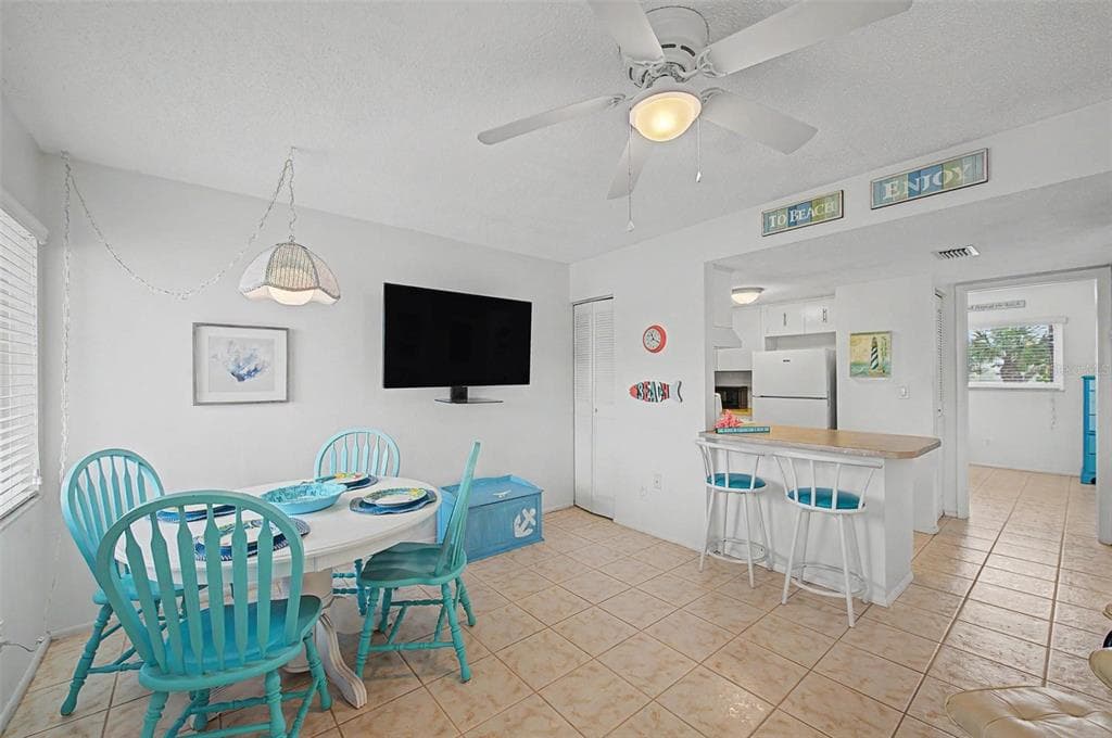 2110 GULF BOULEVARD # 9, INDIAN ROCKS BEACH, FL 33785 — zdjęcie 3