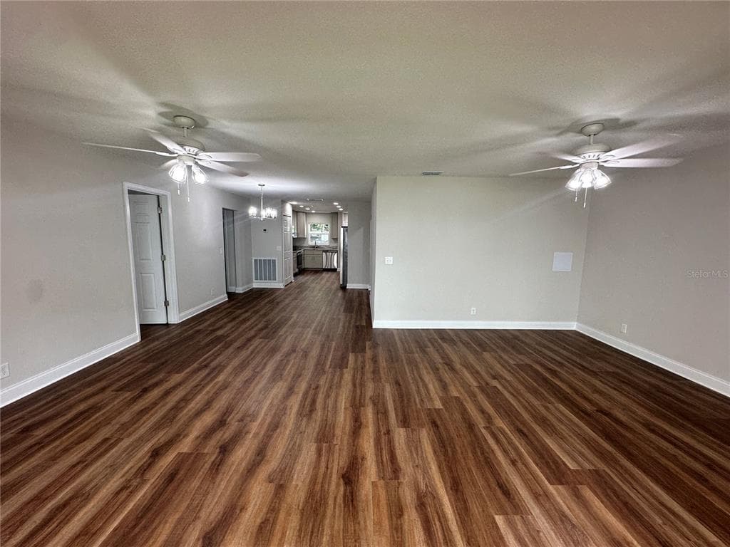 100 EL CAMINO DR # 104, WINTER HAVEN, FL 33884 — zdjęcie 4