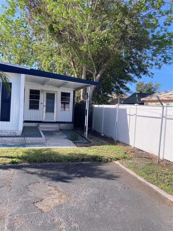 3212 W TIKI DRIVE, HOLIDAY, FL 34691 — zdjęcie 5