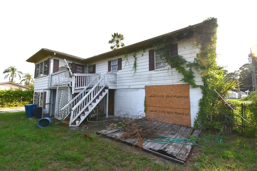 613 CHESTNUT STREET, OLDSMAR, FL 34677