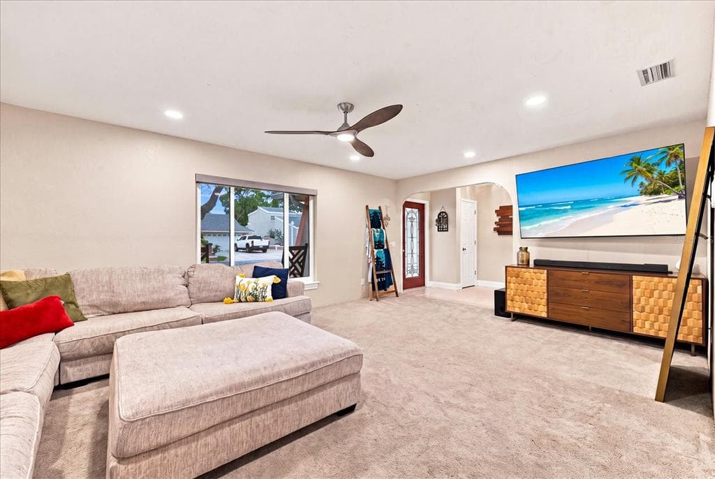 8805 KENWOOD ROAD, SEMINOLE, FL 33777 — zdjęcie 5