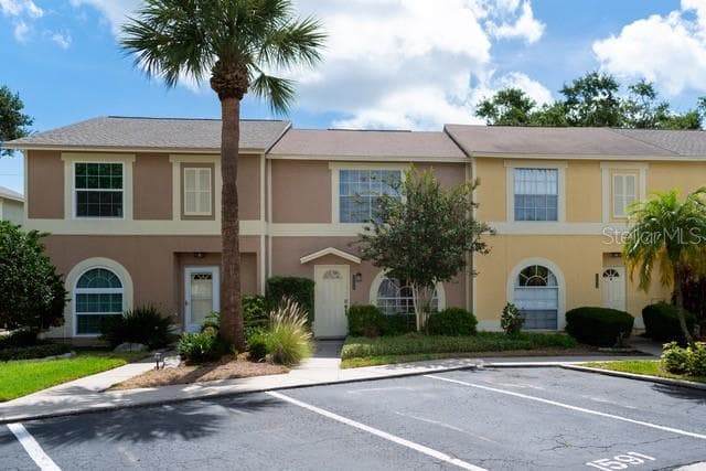 1594 CHATEAUX DE VILLE COURT, CLEARWATER, FL 33764