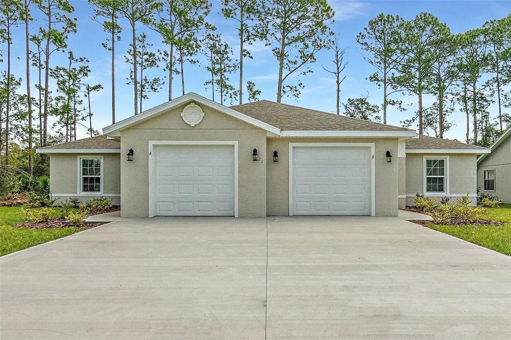 112 SEATTLE TRAIL, PALM COAST, FL 32164