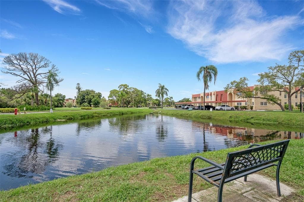 121 ASPEN CIRCLE # 121, SEMINOLE, FL 33777 — zdjęcie 5
