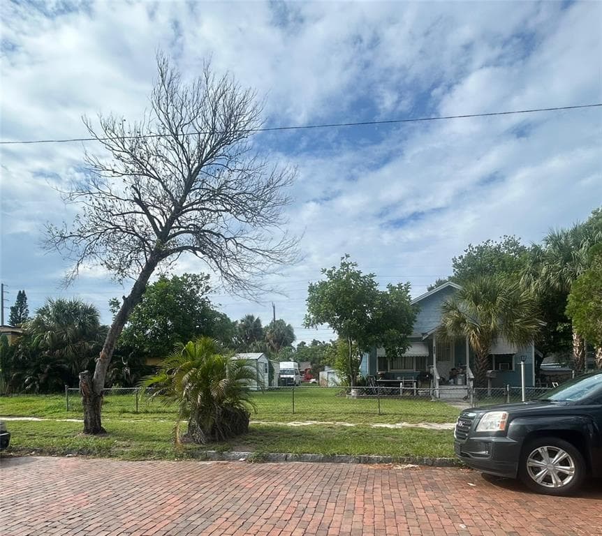 4227 2ND AVENUE S, ST PETERSBURG, FL 33711 — zdjęcie 3