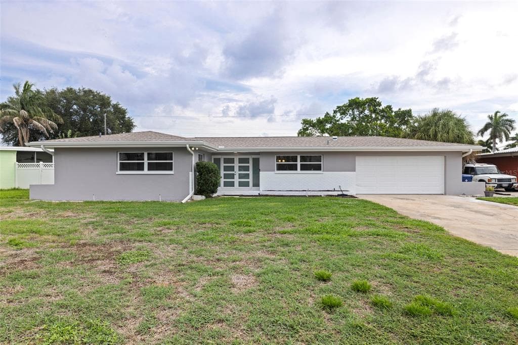 7073 S SHORE DRIVE S, ST PETERSBURG, FL 33707 — zdjęcie 2