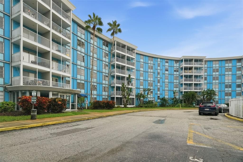 3315 58TH AVENUE S # 617, ST PETERSBURG, FL 33712 — zdjęcie 4