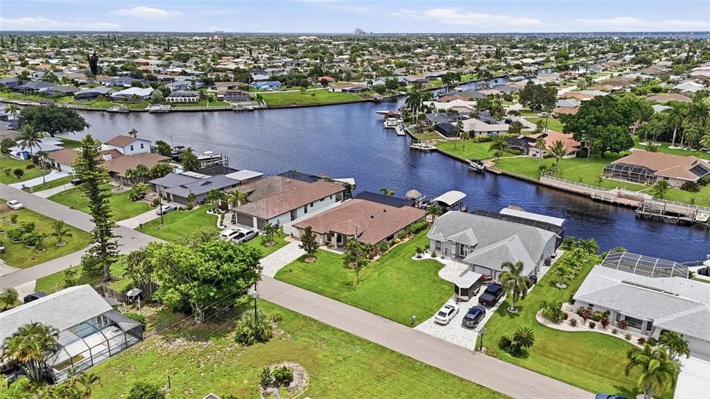 3221 SE 10TH AVENUE, CAPE CORAL, FL 33904 — zdjęcie 5