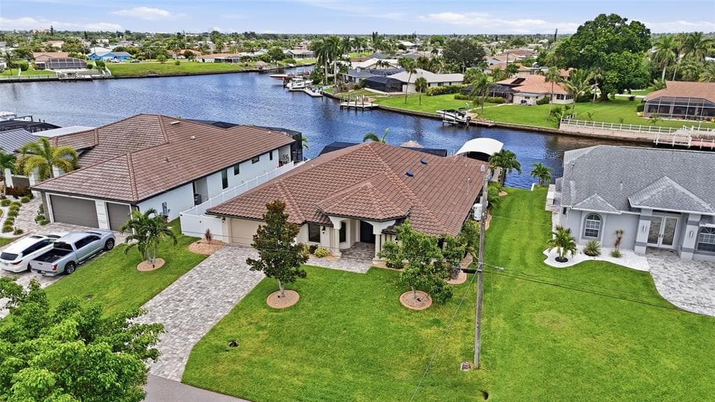 3221 SE 10TH AVENUE, CAPE CORAL, FL 33904 — zdjęcie 4