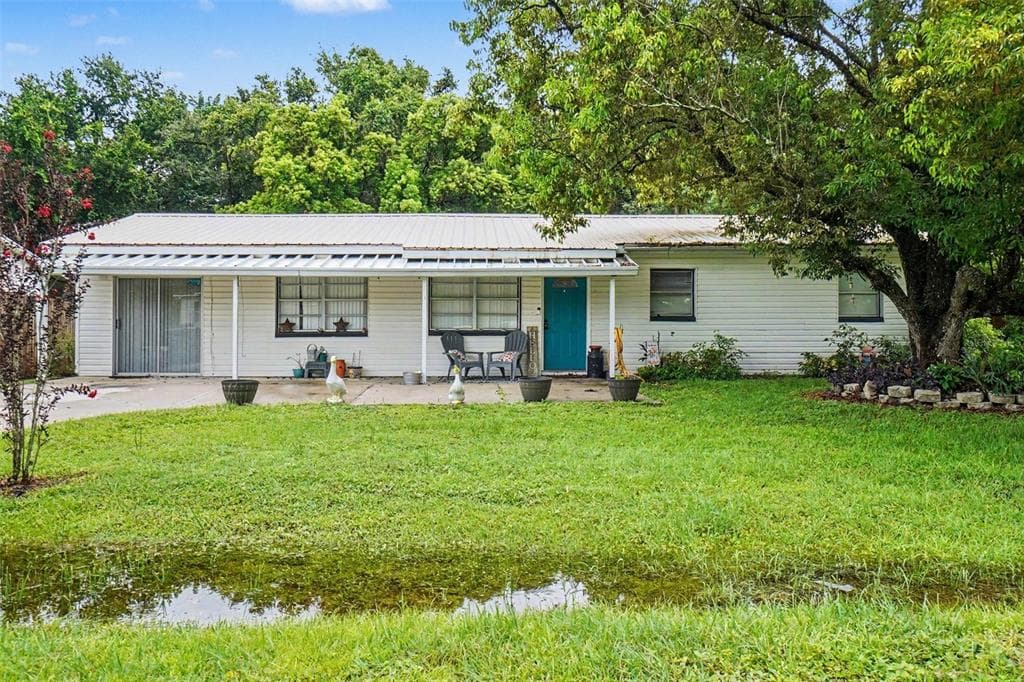 3040 STRAWBERRY LANE, LAKELAND, FL 33801