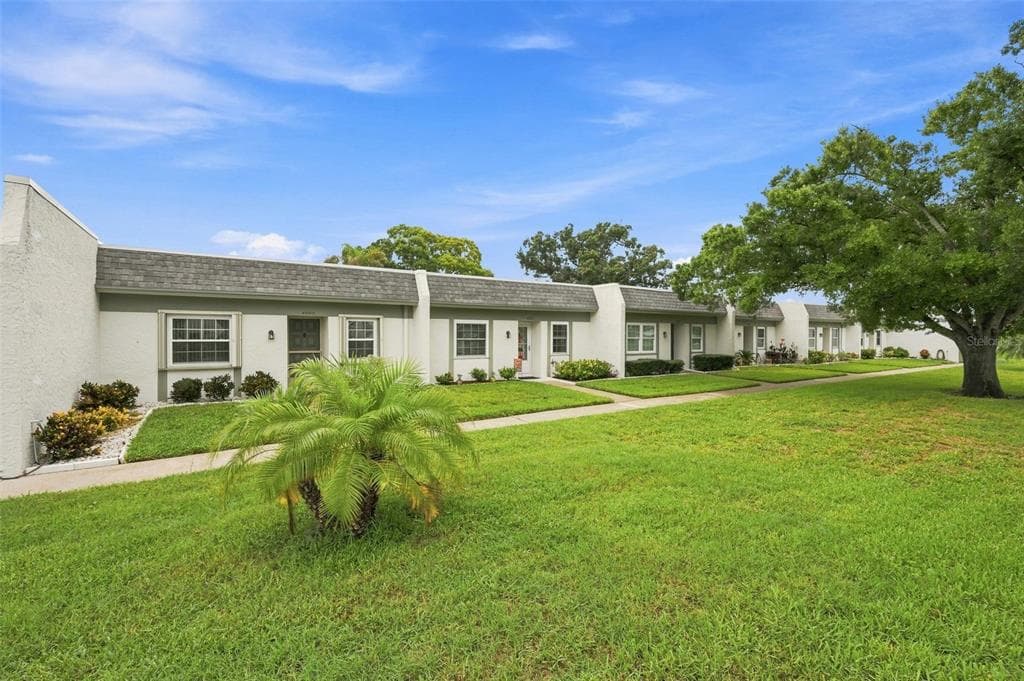 4651 LAKE VILLA DRIVE, CLEARWATER, FL 33762 — zdjęcie 2