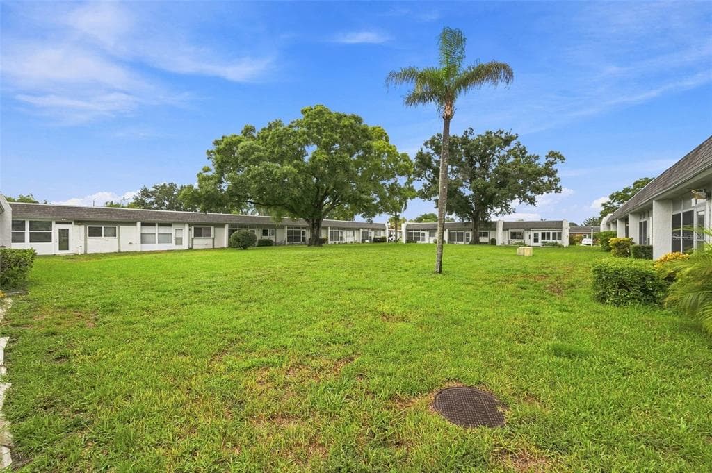 4651 LAKE VILLA DRIVE, CLEARWATER, FL 33762 — zdjęcie 3