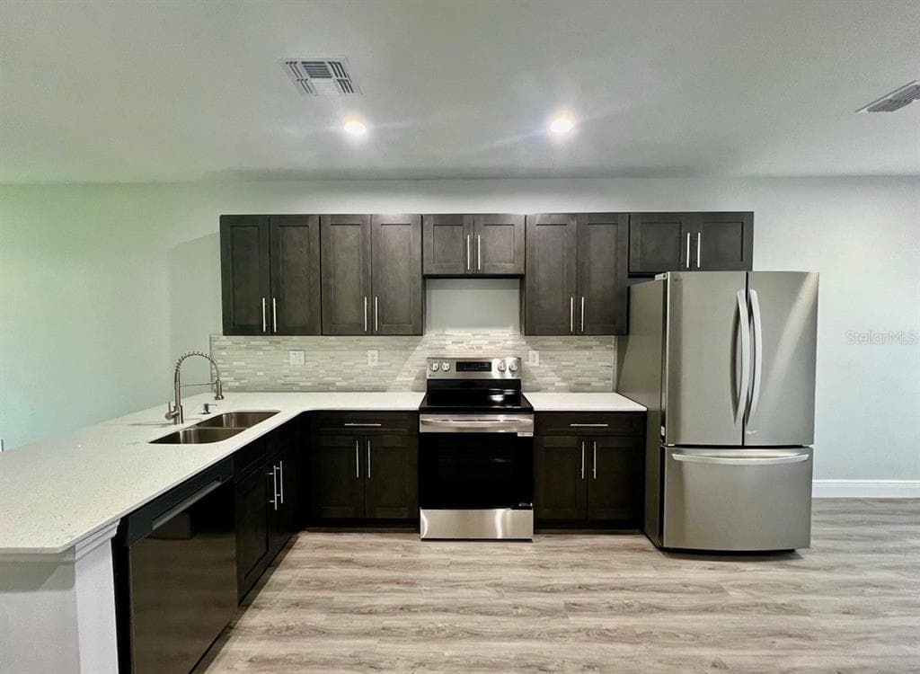 519 BLACKBIRD LANE # A & B, KISSIMMEE, FL 34759 — zdjęcie 3