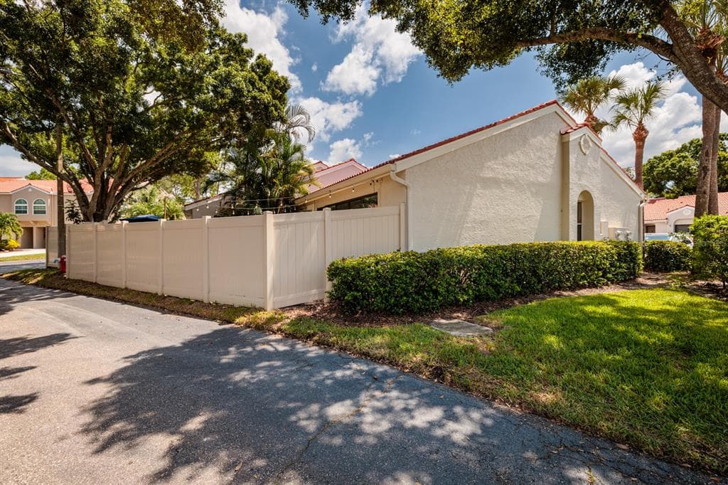 4787 PALERMO COURT NE # 4787, ST PETERSBURG, FL 33703 — zdjęcie 5