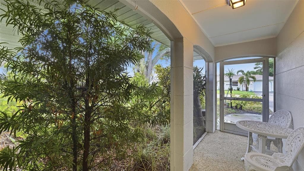 1329 NANTUCKET ROAD, VENICE, FL 34293 — zdjęcie 2