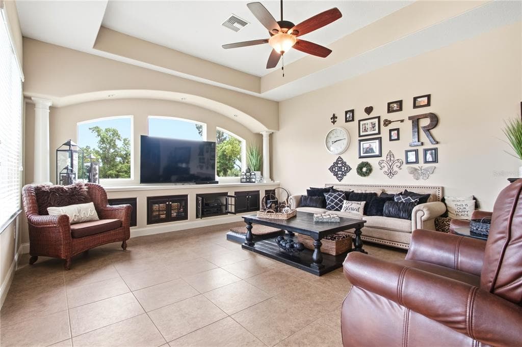 3431 DIAMOND FALLS CIRCLE, LAND O LAKES, FL 34638 — zdjęcie 4
