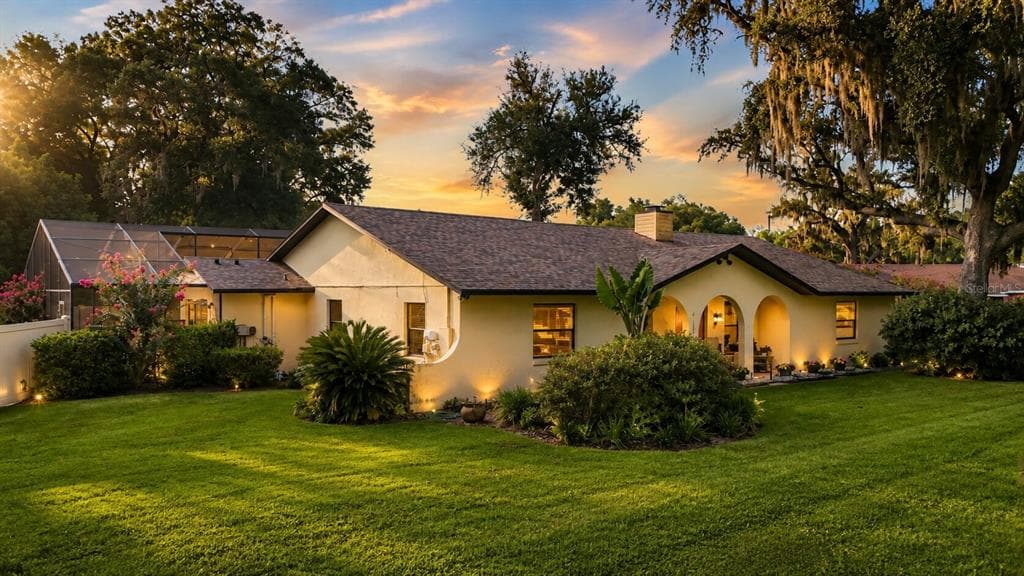 41300 DIXIE AVENUE, UMATILLA, FL 32784