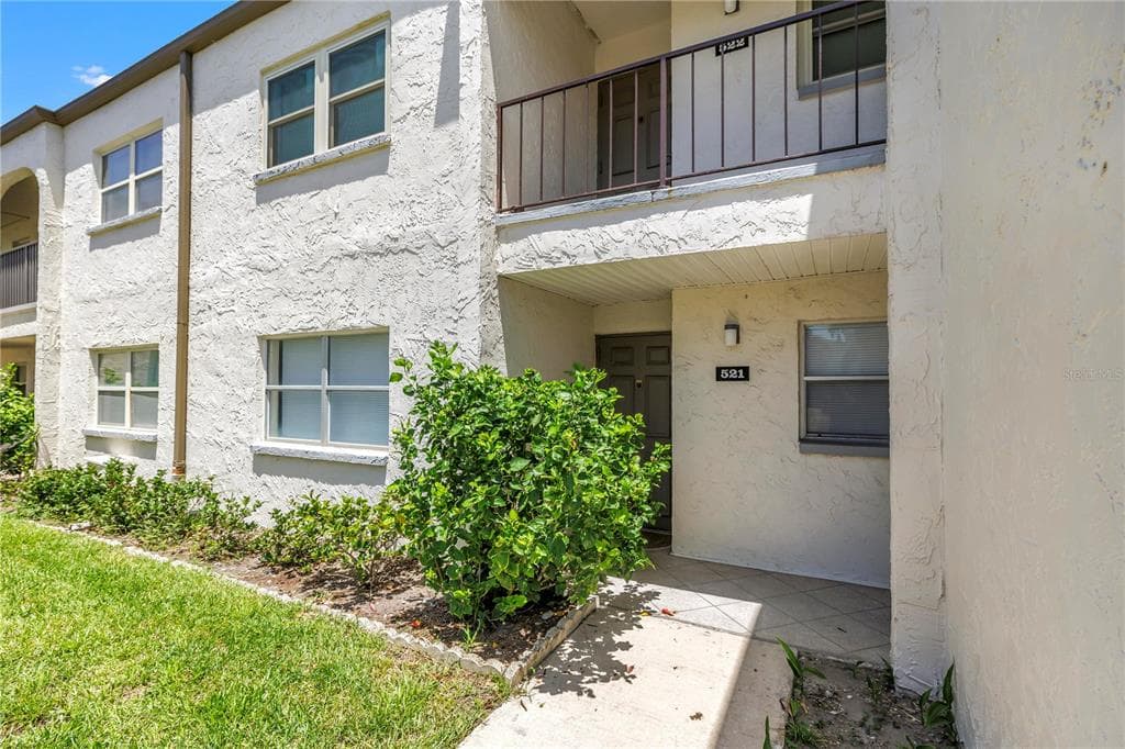 7701 STARKEY ROAD # 521, SEMINOLE, FL 33777