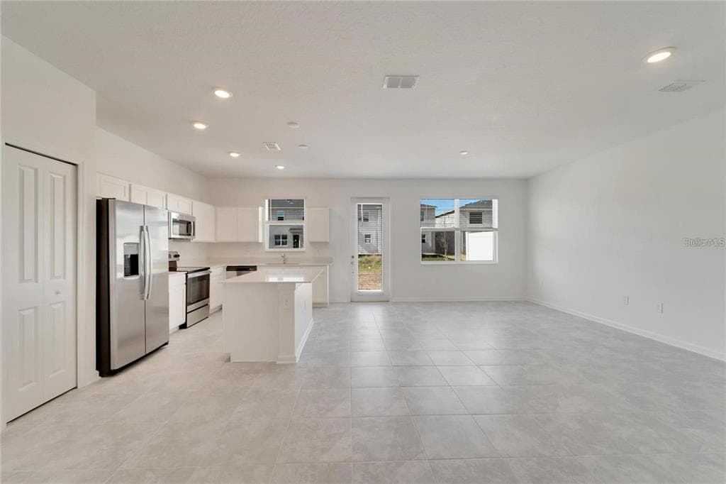 9038 MULLIGAN ISLAND LANE, DAVENPORT, FL 33896 — zdjęcie 3
