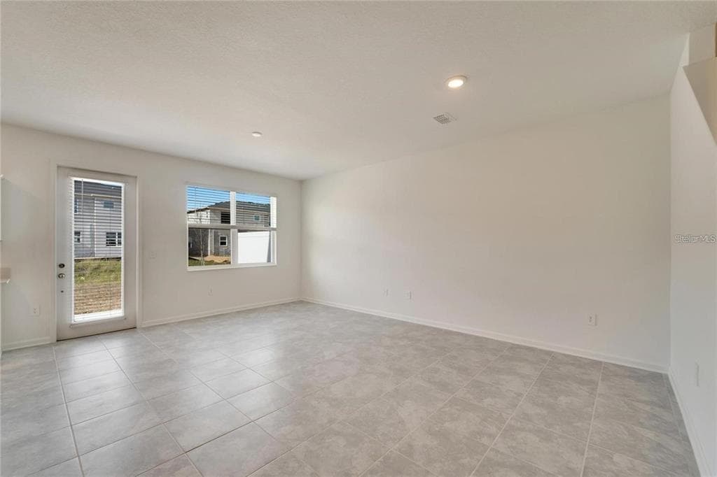 9038 MULLIGAN ISLAND LANE, DAVENPORT, FL 33896 — zdjęcie 4