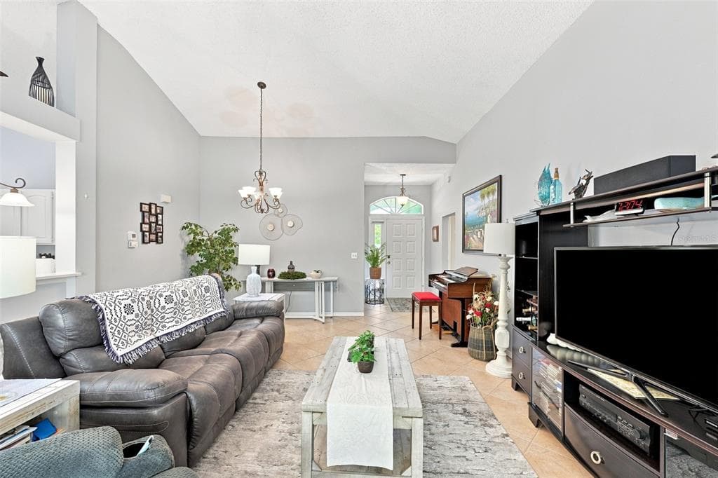 2242 W DEL WEBB BOULEVARD, SUN CITY CENTER, FL 33573 — zdjęcie 5