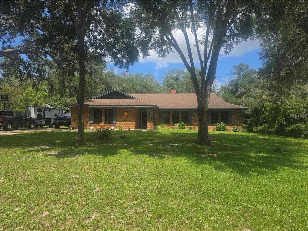 2417 S OAK PARK DRIVE, DELAND, FL 32724