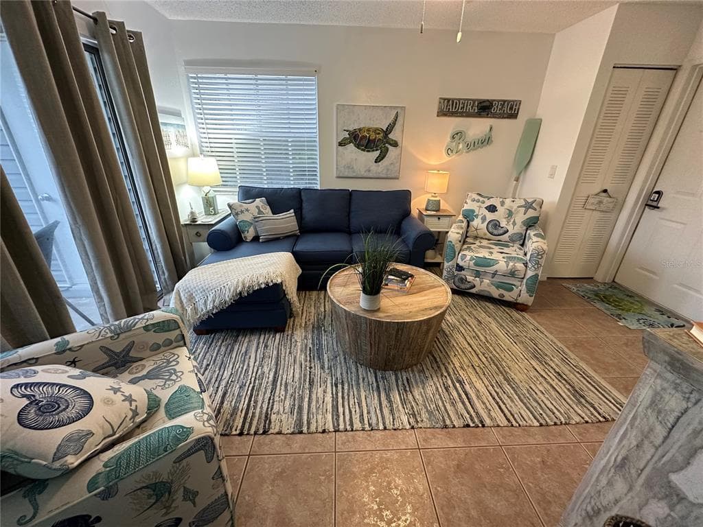 6825 STONES THROW CIRCLE N # 1107, ST PETERSBURG, FL 33710 — zdjęcie 3