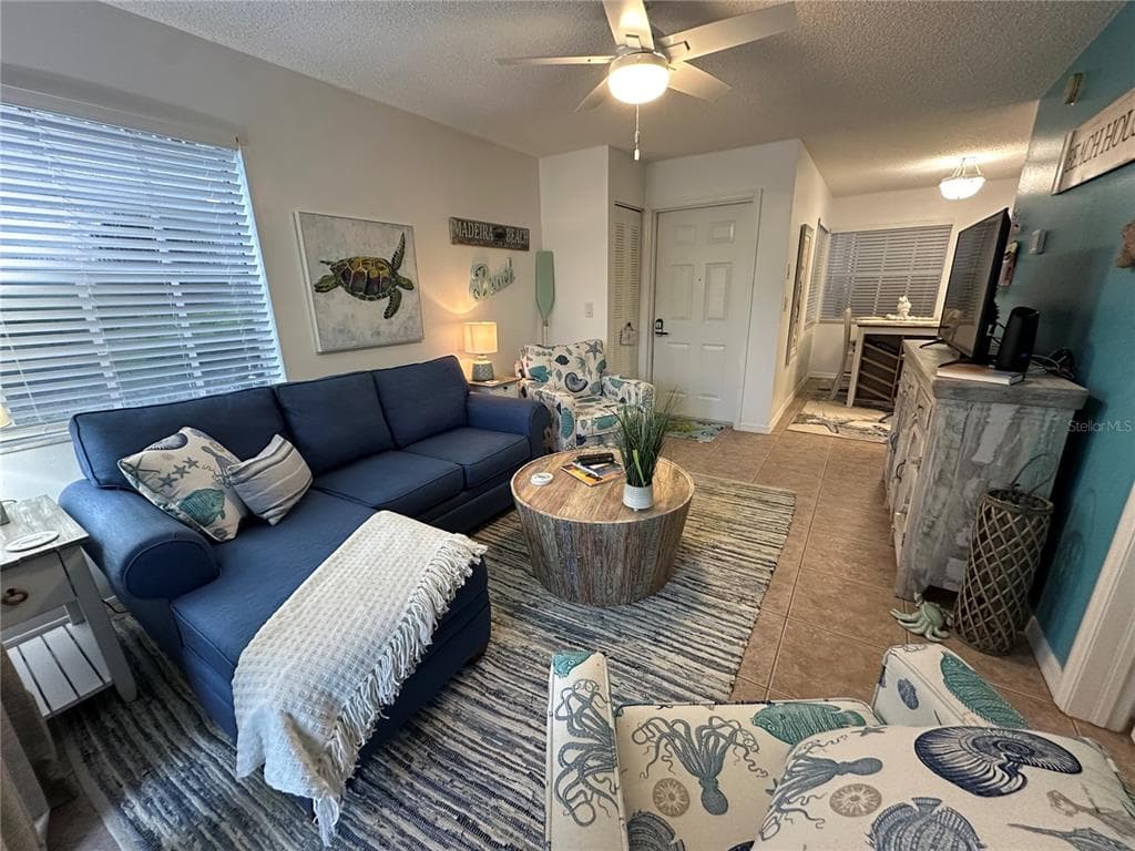 6825 STONES THROW CIRCLE N # 1107, ST PETERSBURG, FL 33710 — zdjęcie 4