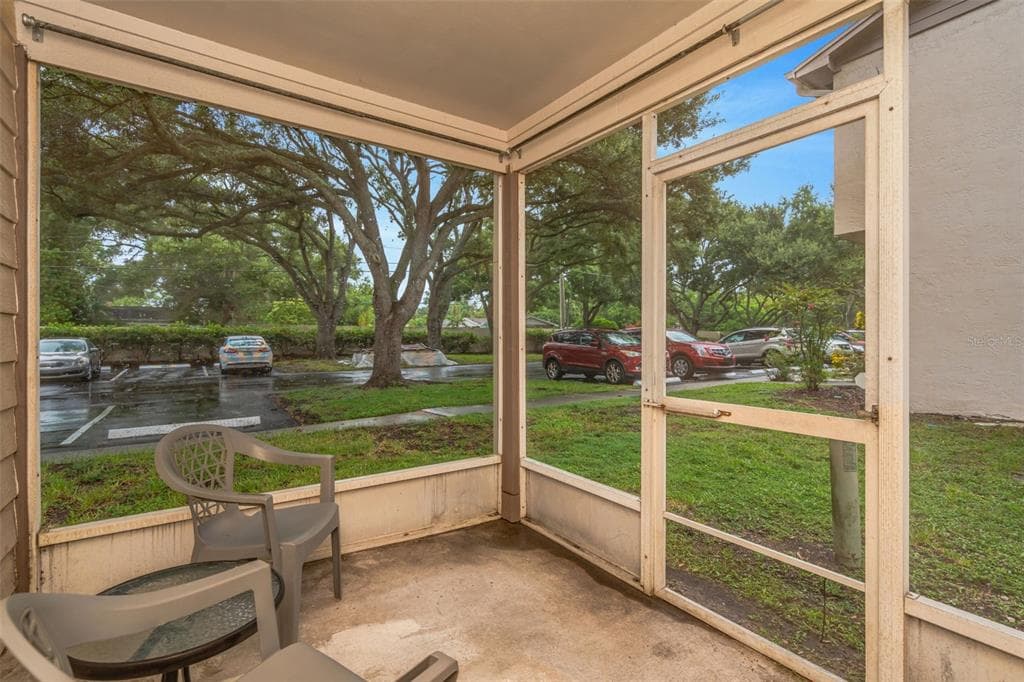 2208 FLETCHERS POINT CIRCLE, TAMPA, FL 33613 — zdjęcie 2