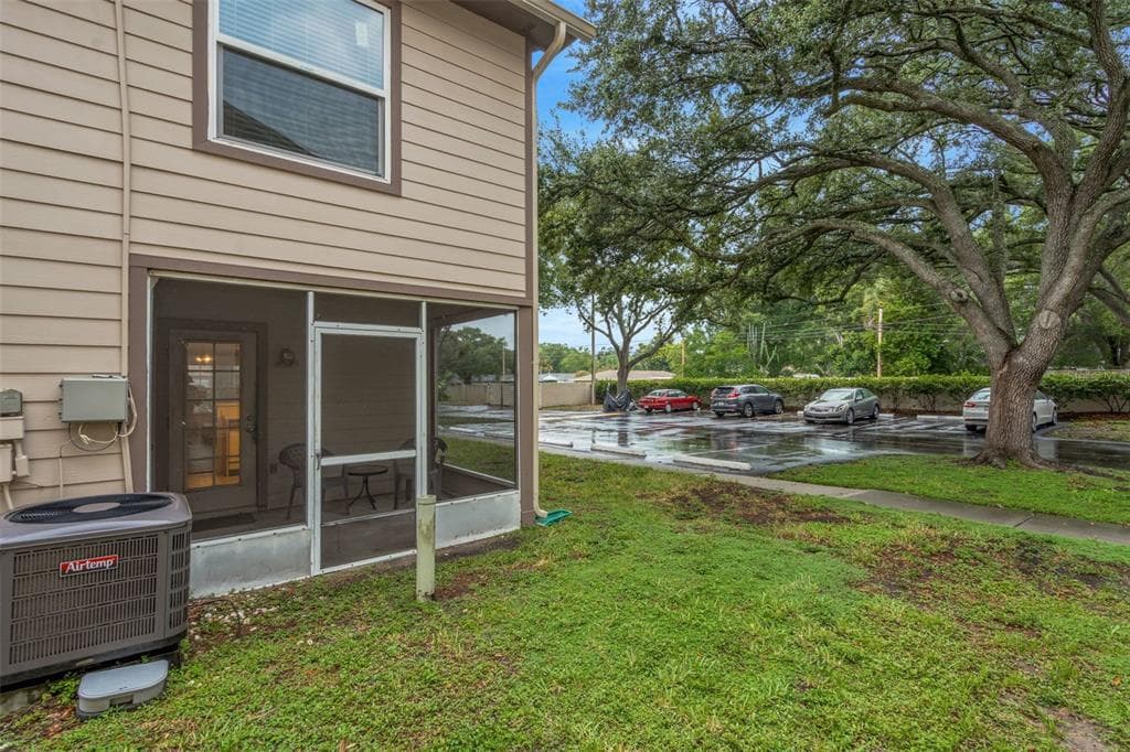 2208 FLETCHERS POINT CIRCLE, TAMPA, FL 33613 — zdjęcie 3