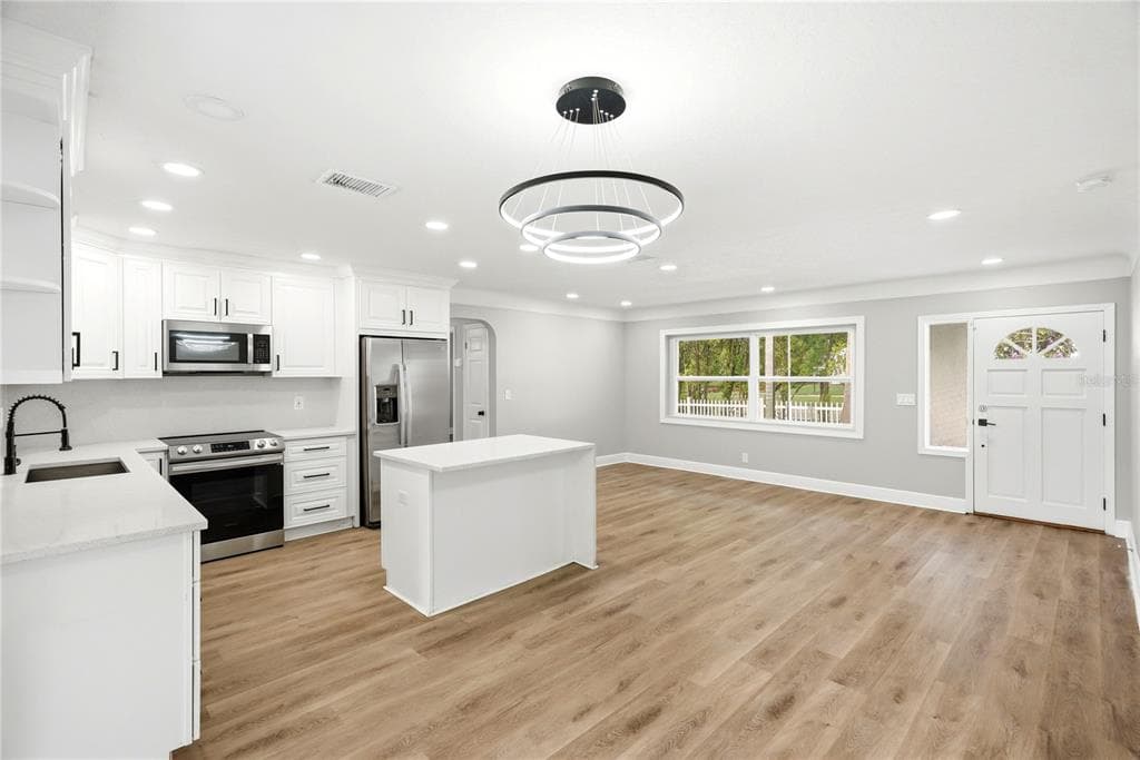 1628 S HIGHLAND AVENUE, CLEARWATER, FL 33756 — zdjęcie 3