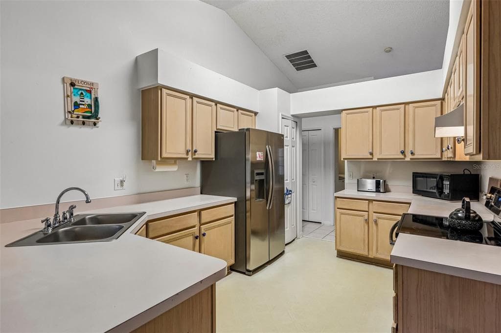 25111 BONNIE BLUE COURT, LEESBURG, FL 34748 — zdjęcie 2