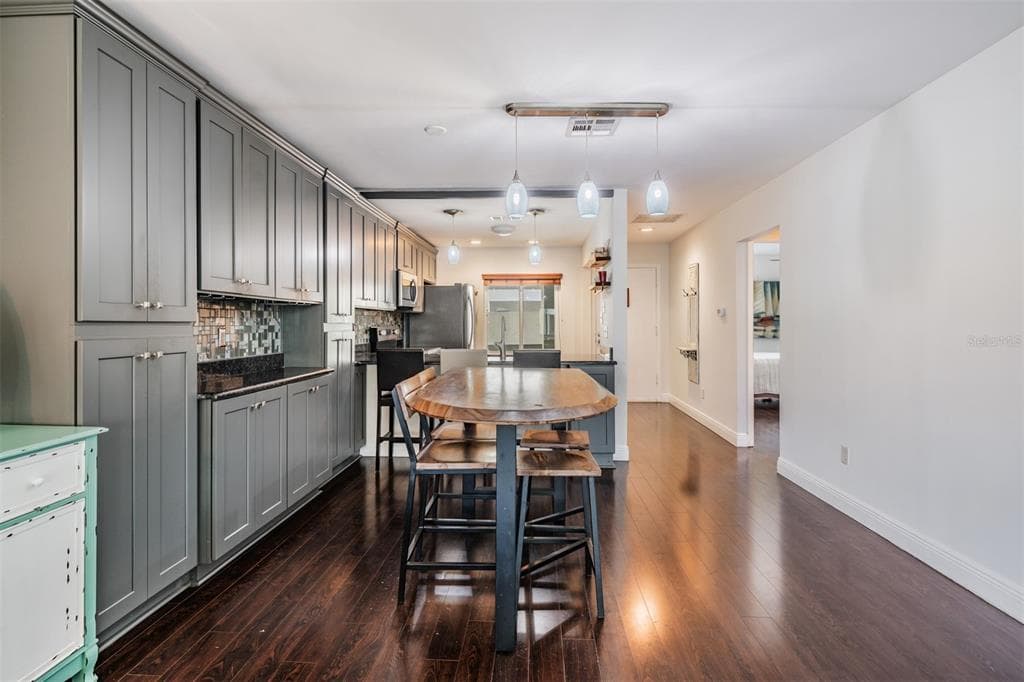 637 DRAKE LANE N, DUNEDIN, FL 34698 — zdjęcie 5