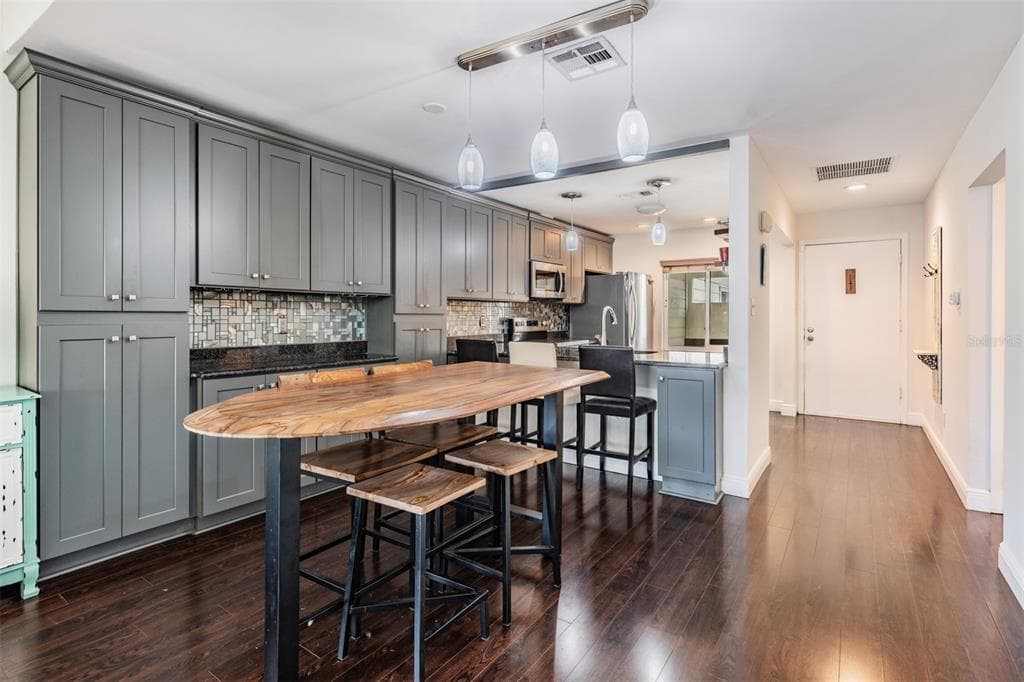 637 DRAKE LANE N, DUNEDIN, FL 34698 — zdjęcie 4