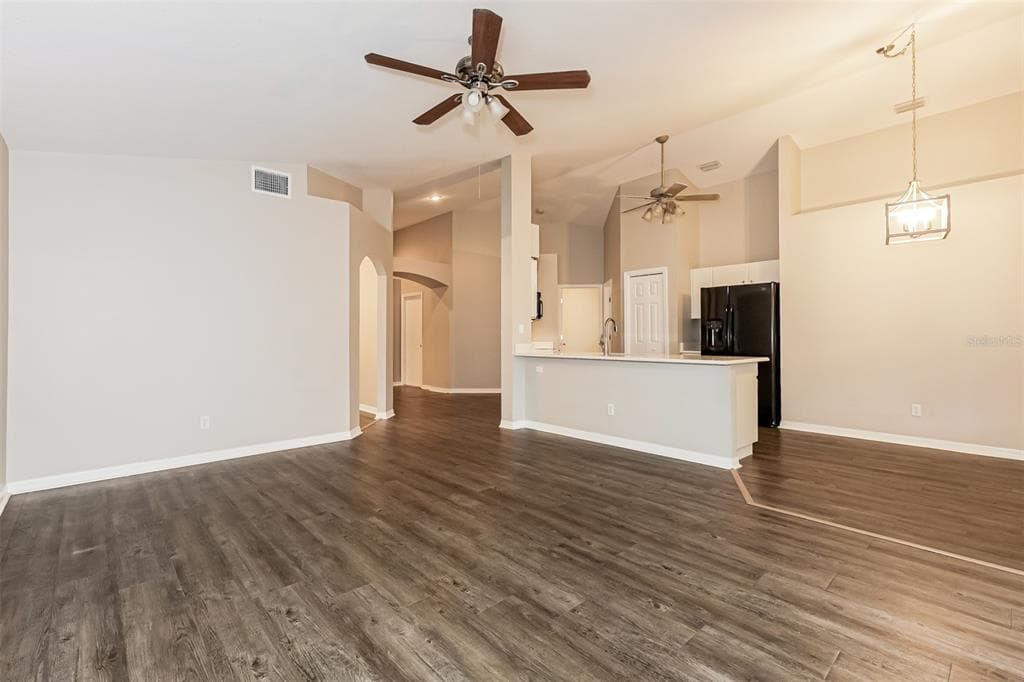 823 ROCKY MOUNTAIN COURT, VALRICO, FL 33594 — zdjęcie 4