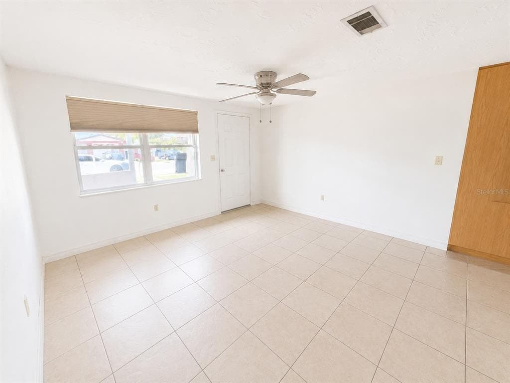 3303 EISENHOWER DRIVE, HOLIDAY, FL 34691 — zdjęcie 4