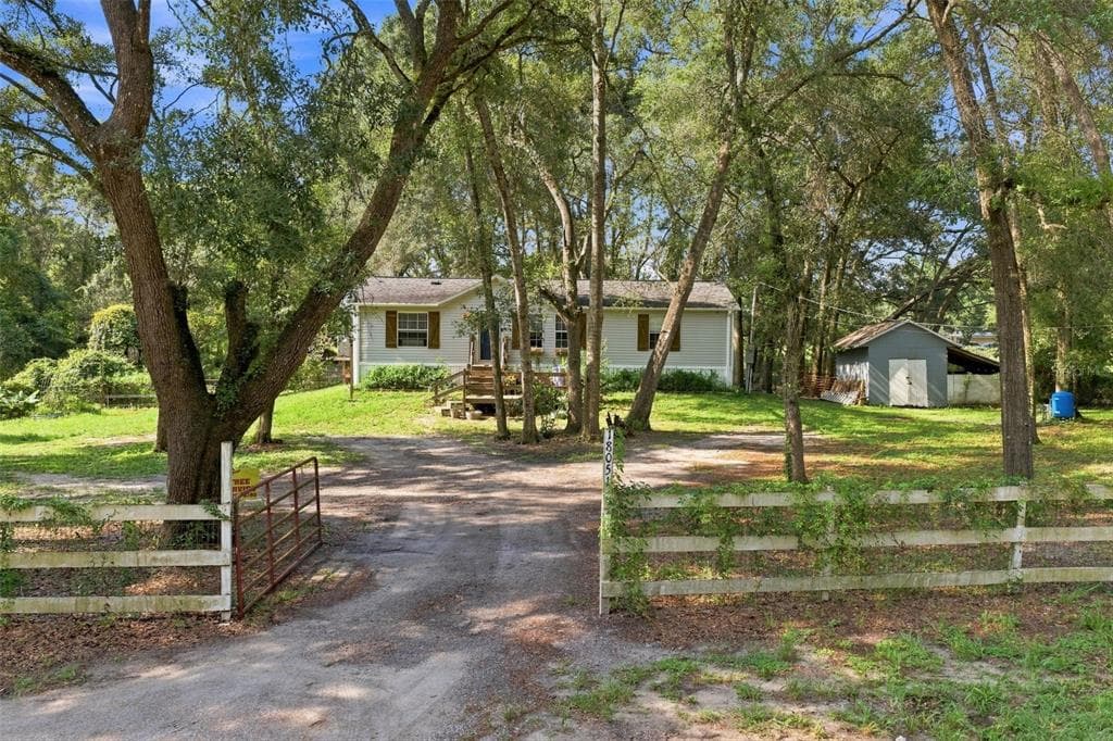 18051 PORSCHE PLACE, SPRING HILL, FL 34610