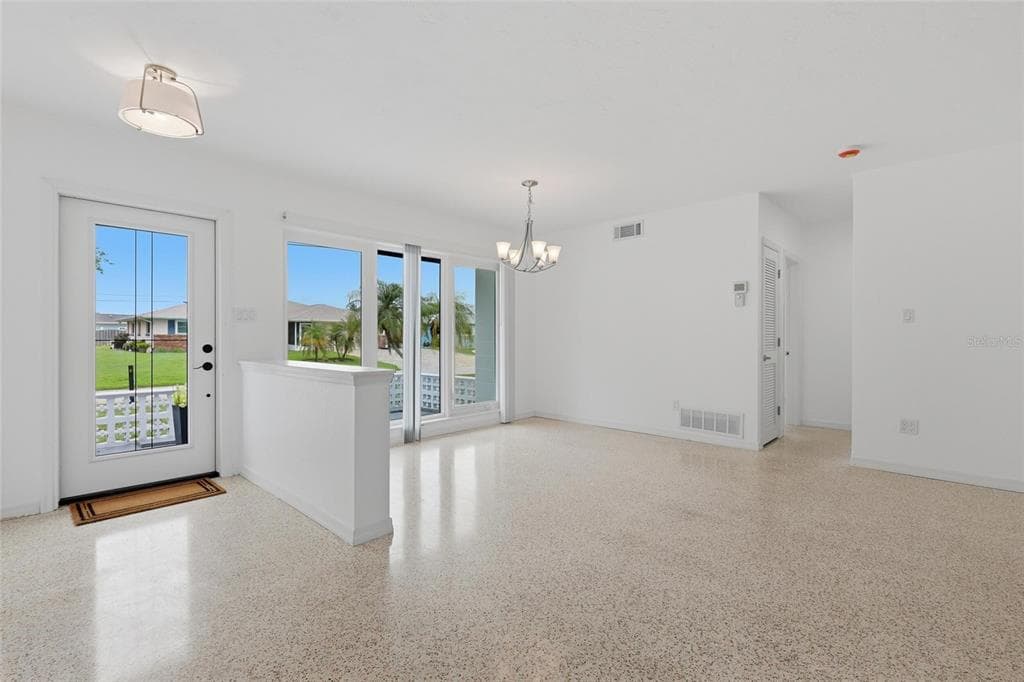 412 W SHADE DRIVE, VENICE, FL 34293 — zdjęcie 3
