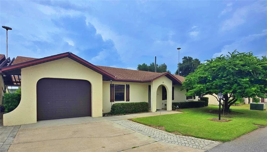 41 N 20TH ST # 18, HAINES CITY, FL 33844