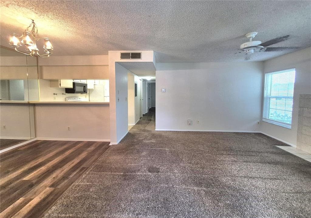 3025 BONAVENTURE CIRCLE # 101, PALM HARBOR, FL 34684 — zdjęcie 2
