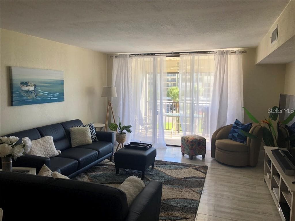 1460 GULF BOULEVARD # 302, CLEARWATER, FL 33767 — zdjęcie 3