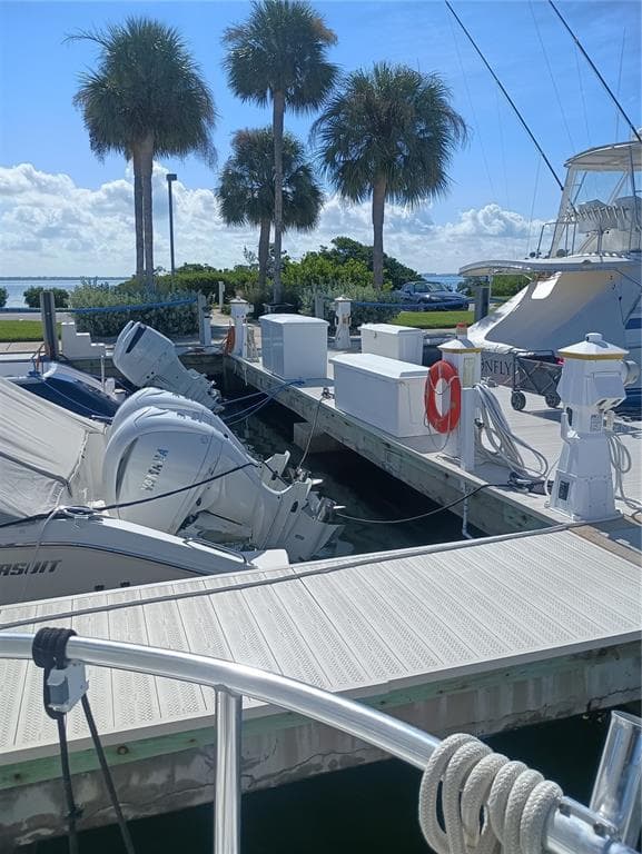 2600 HARBOURSIDE DRIVE # P-05, LONGBOAT KEY, FL 34228