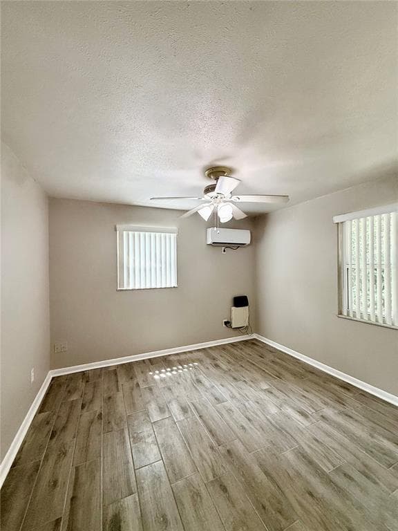 38839 3RD AVENUE, ZEPHYRHILLS, FL 33542 — zdjęcie 4