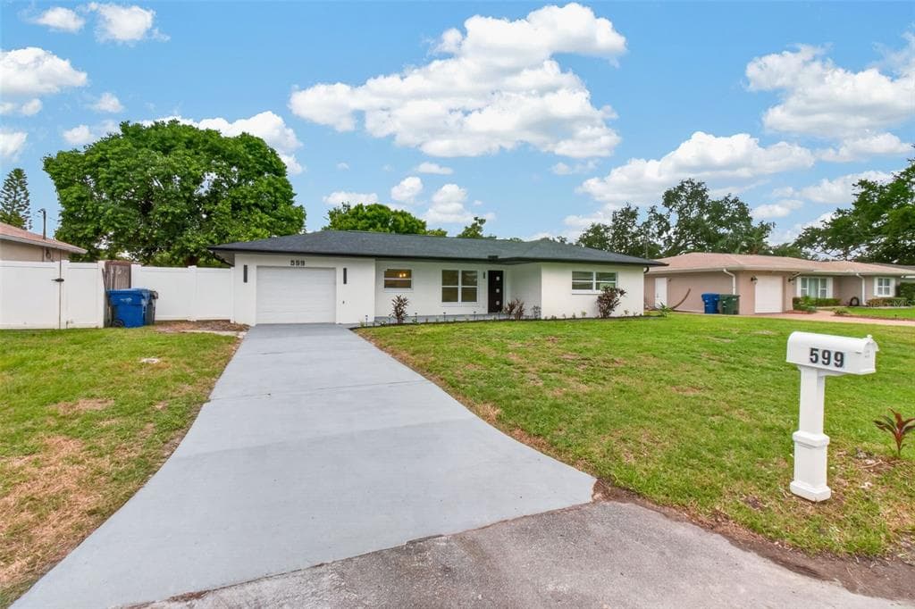 599 WOODLAND DRIVE, LARGO, FL 33771 — zdjęcie 4