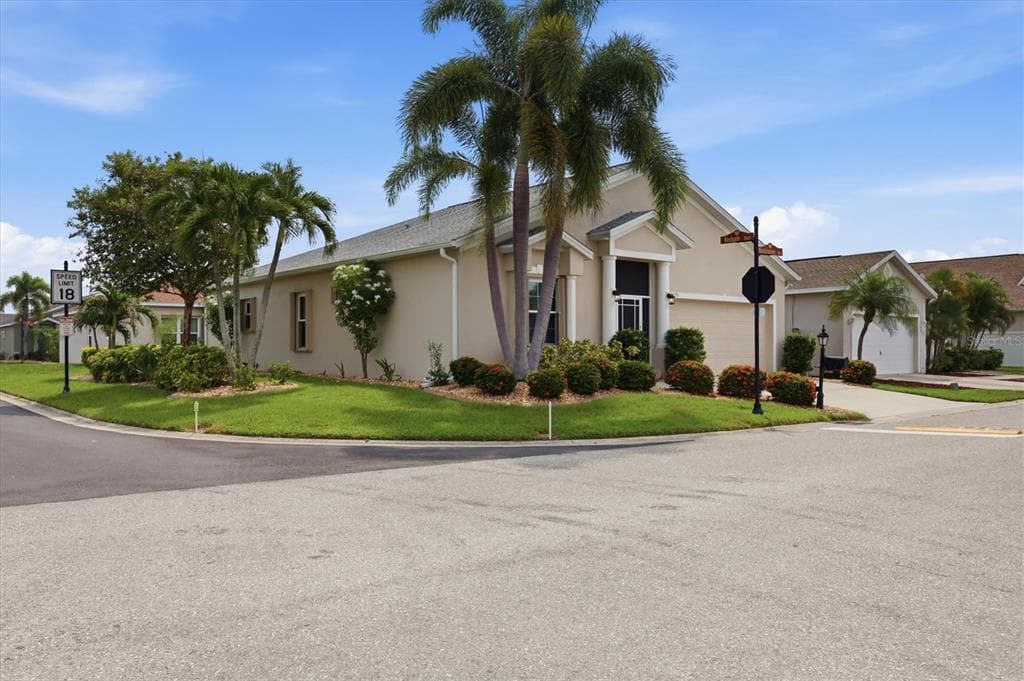 24195 BUCKINGHAM WAY, PORT CHARLOTTE, FL 33980 — zdjęcie 2
