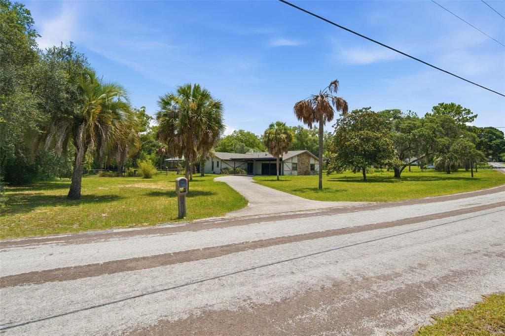 385 N CORNISH POINT, LECANTO, FL 34461 — zdjęcie 3