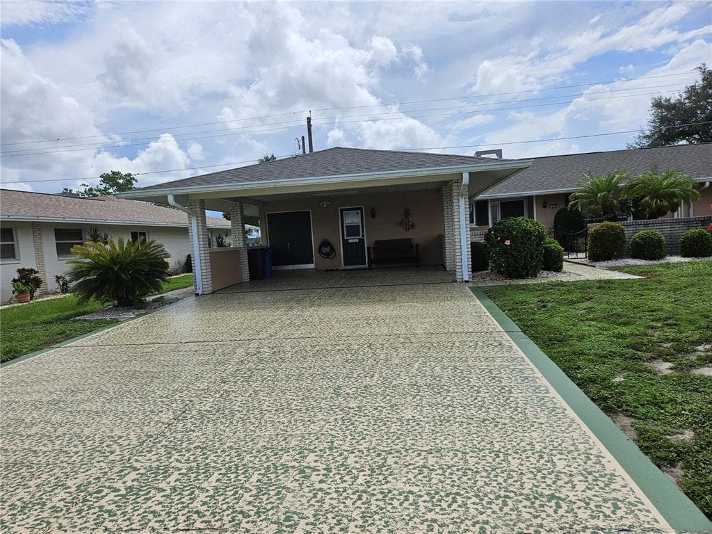1505 N PEBBLE BEACH BOULEVARD, SUN CITY CENTER, FL 33573 — zdjęcie 2